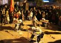 ۱۶۸ نیمکت خالی ؛ تئاتری برای زنده نگاه داشتن یاد دانشآموزان شهید میناب در باغملک ۱۶۸ نیمکت خالی ؛ تئاتری برای زنده نگاه داشتن یاد دانشآموزان شهید میناب در باغملک